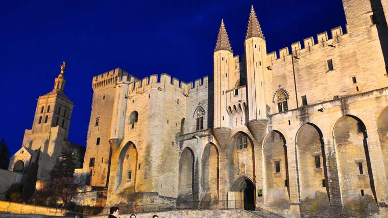 O Maravilhoso Medieval e o milagre de Avignon